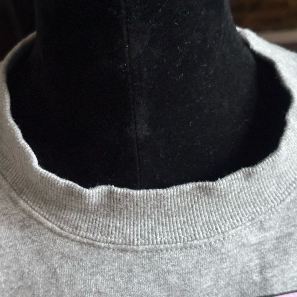 Official Taylor Swift Eras Tour Crewneck, USED - Picture 6 of 16